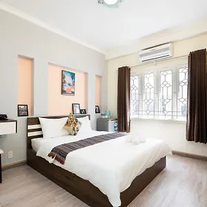  Hotel Planet